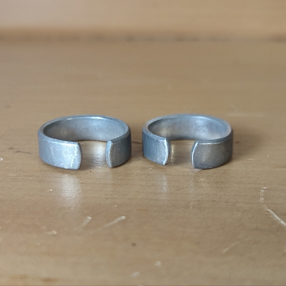 Link and Zelda rings - Picture 3 of 3